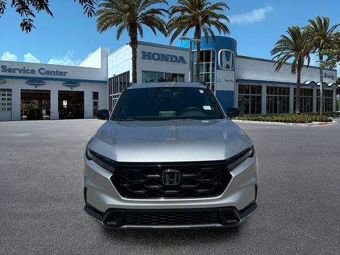 Used 2025 Honda CR-V Sport image 2