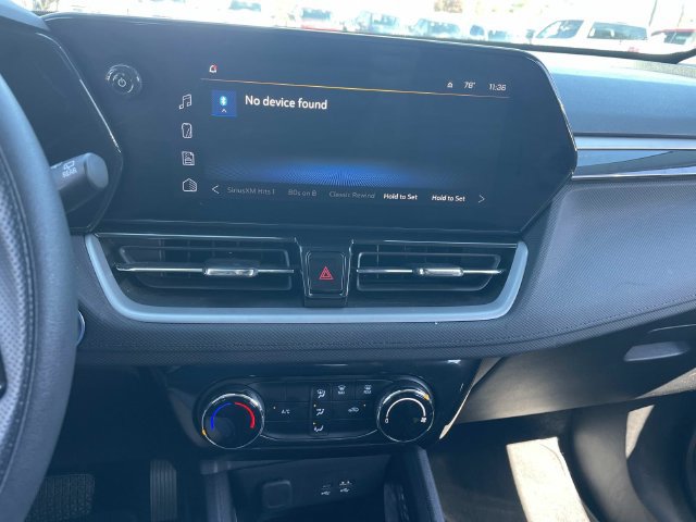Used 2025 Chevrolet TrailBlazer LT AWD/4WD image 20