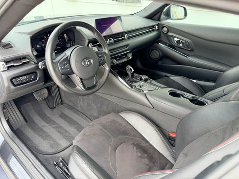 Used 2020 Toyota Supra w/ Navigation & JBL Package image 11