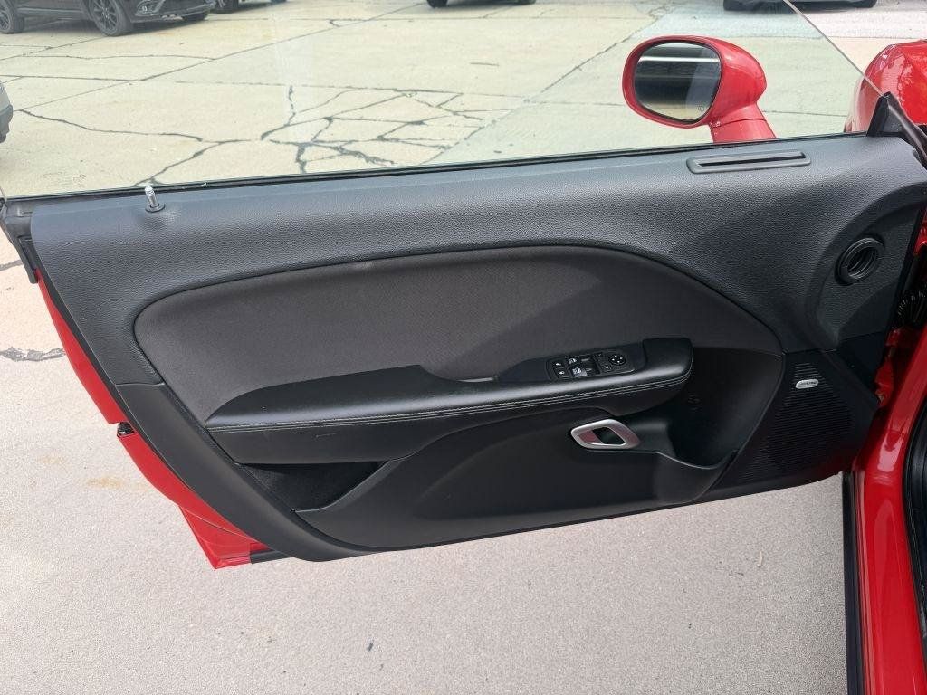 Used 2019 Dodge Challenger GT w/ Blacktop Package AWD/4WD image 9