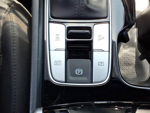 Used 2022 Hyundai Santa Cruz SE AWD/4WD image 12