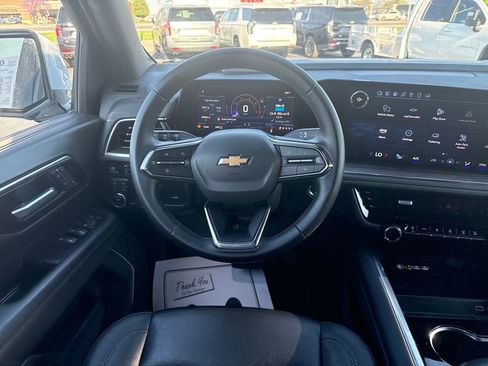 Used 2025 Chevrolet Tahoe LT image 17