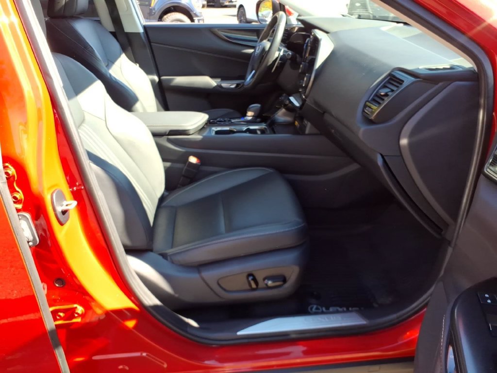 Used 2025 Lexus NX 350 AWD w/ Accessory Package (2T) image 11