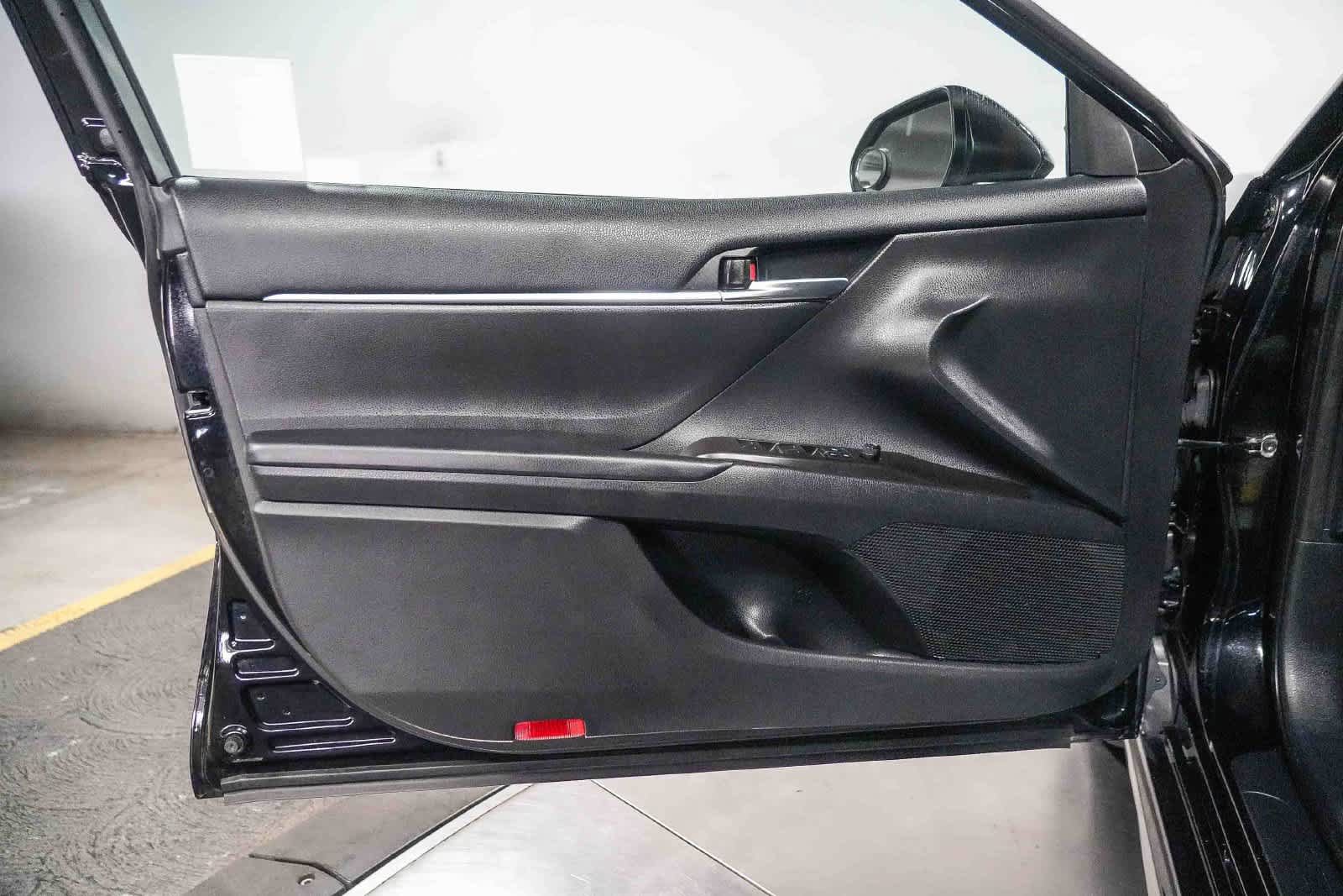 Certified 2022 Toyota Camry SE FWD image 21