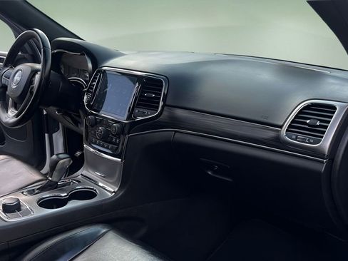 Used 2021 Jeep Grand Cherokee Limited image 29