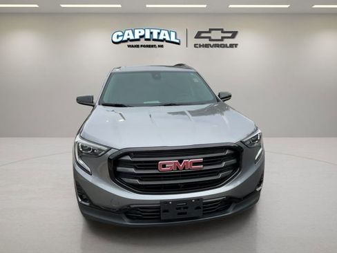 Used 2020 GMC Terrain SLT w/ Preferred Package image 8