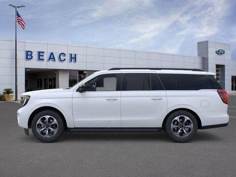 New 2026 Ford Expedition Max Active image 4