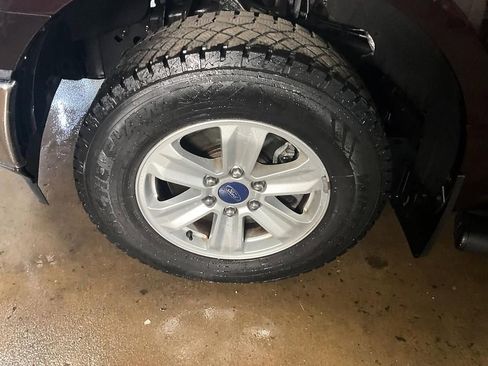 Used 2019 Ford F150 XLT w/ Trailer Tow Package image 13