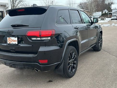 Used 2021 Jeep Grand Cherokee Laredo X image 8