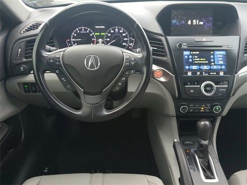 Used 2019 Acura ILX w/ Premium Package image 13
