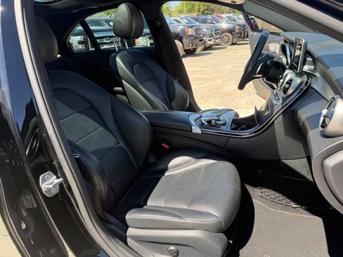 Used 2016 Mercedes-Benz C 300 Sedan image 27