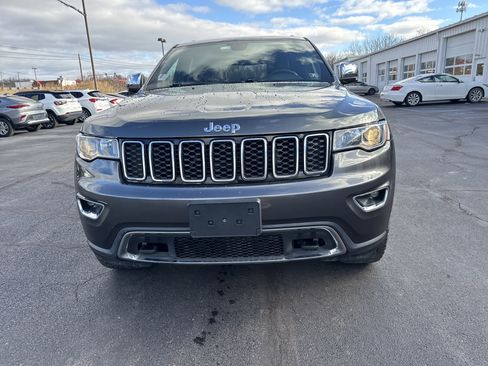Used 2018 Jeep Grand Cherokee Limited image 9
