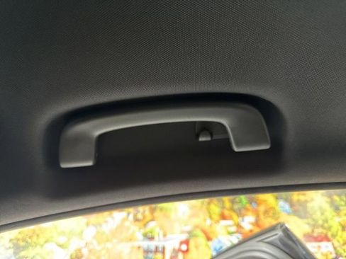 Used 2019 BMW 330i xDrive 330i xDrive w/ Driving Assistance Package image 40