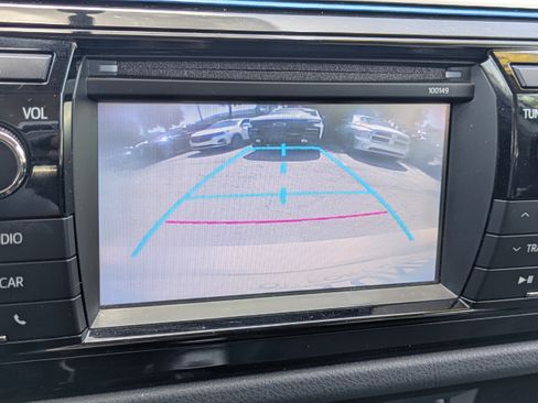 Used 2014 Toyota Corolla S FWD image 25