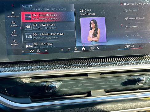 New 2026 BMW X7 M60i image 12