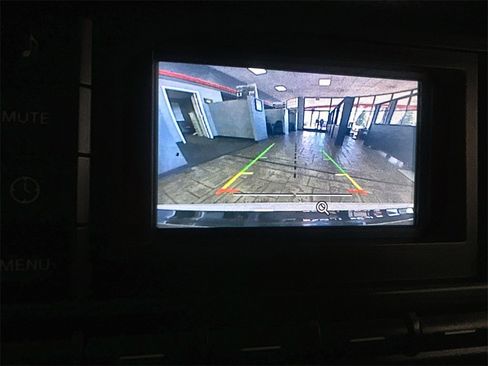 Used 2017 Ford Mustang GT image 23