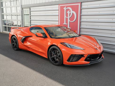 Used 2021 Chevrolet Corvette Stingray Premium Cpe w/ Z51 Performance Package image 42