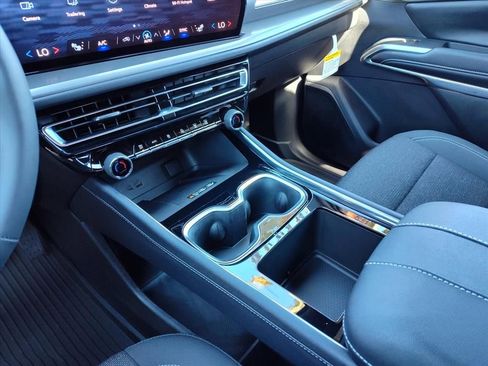 New 2026 Chevrolet Traverse LT w/ Midnight/Sport Edition FWD image 13