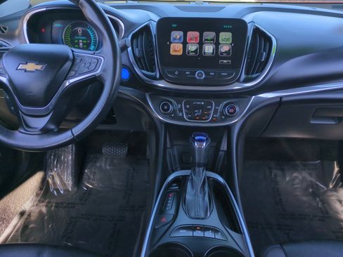 Used 2016 Chevrolet Volt Premier w/ Driver Confidence Package image 11