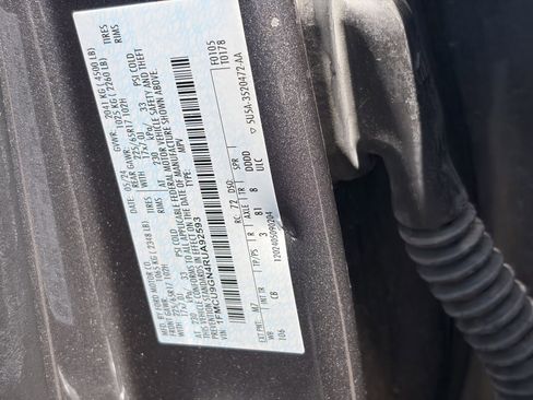 Certified 2024 Ford Escape Active AWD/4WD image 32