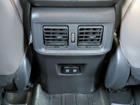 Used 2019 Toyota RAV4 Adventure image 16