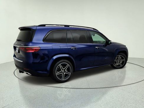 New 2026 Mercedes-Benz GLS 450 4MATIC image 8