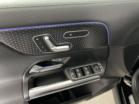 New 2025 Mercedes-Benz GLA 250 4MATIC image 19