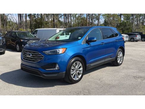 Used 2024 Ford Edge Titanium image 4