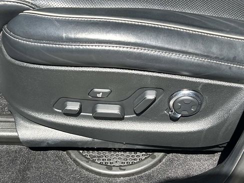 Used 2023 Genesis GV80 3.5T w/ Prestige Package AWD/4WD image 18