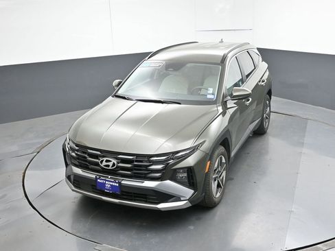 Used 2025 Hyundai Tucson SEL image 48