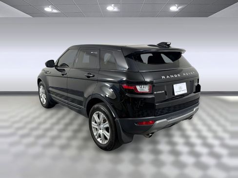 Used 2018 Land Rover Range Rover Evoque SE AWD/4WD image 3