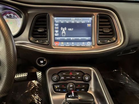 Used 2020 Dodge Challenger R/T Scat Pack w/ Scat Pack Stripe image 13