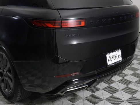 Used 2024 Land Rover Range Rover Sport Dynamic SE image 47