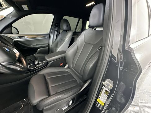 Used 2021 BMW X3 xDrive30i AWD/4WD image 11