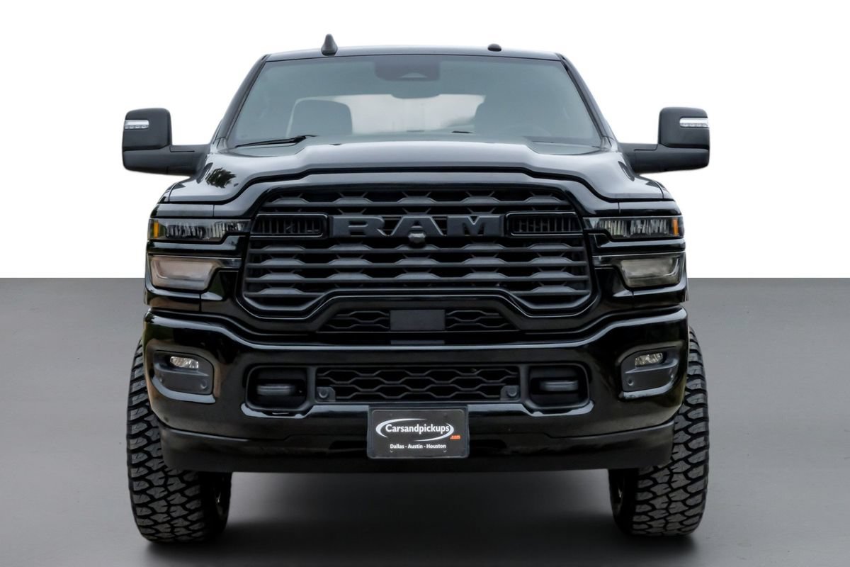 Used 2026 RAM 2500 Big Horn AWD/4WD image 3