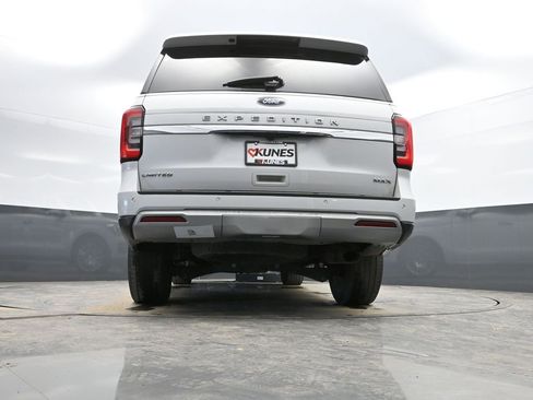Used 2024 Ford Expedition Max Limited image 24