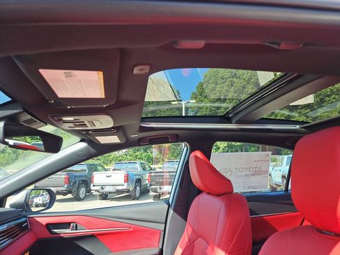 New 2026 Toyota Camry Hybrid AWD/4WD image 8