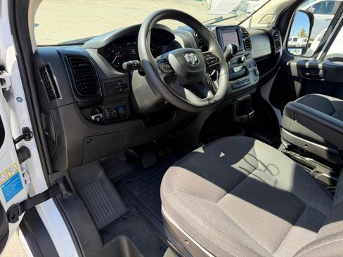 Used 2023 RAM ProMaster 2500 FWD image 47