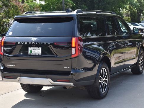 Certified 2025 Ford Expedition Max Platinum AWD/4WD image 8