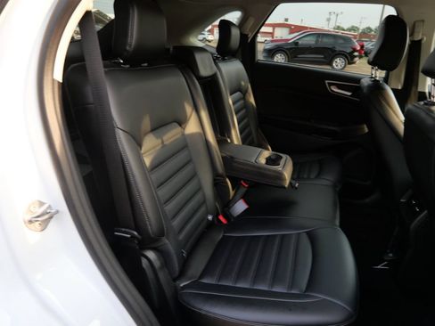 Used 2024 Ford Edge SEL w/ Convenience Package AWD/4WD image 15