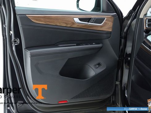 Used 2024 Volkswagen Atlas SE w/ Panoramic Sunroof Package image 58