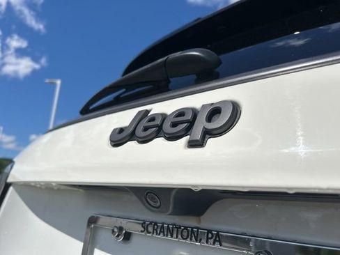 Used 2018 Jeep Compass Trailhawk w/ Navigation Group AWD/4WD image 45