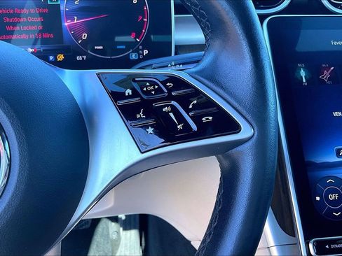 Used 2024 Mercedes-Benz C 300 4MATIC Sedan image 26