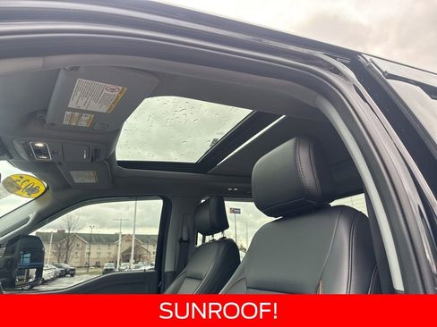 Used 2025 Ford F350 Lariat w/ FX4 Off-Road Package image 3