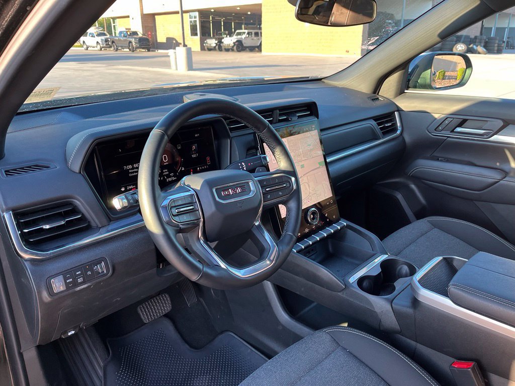 Used 2026 GMC Terrain Elevation AWD/4WD image 12