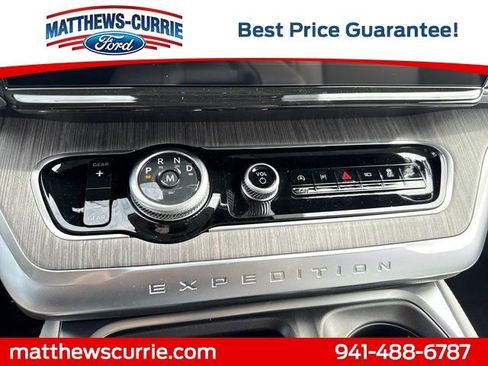 New 2026 Ford Expedition Platinum w/ Platinum Ultimate Package AWD/4WD image 22