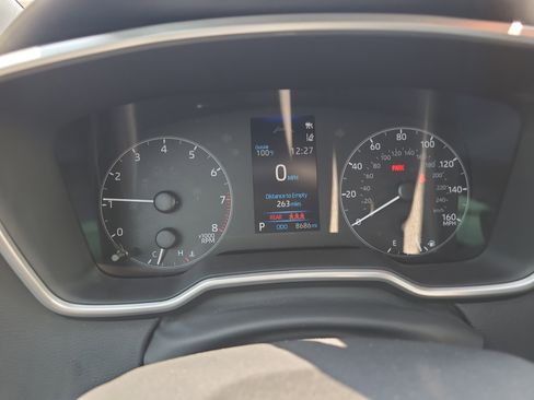 Used 2025 Toyota Corolla SE FWD image 23