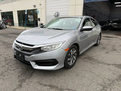 Used 2016 Honda Civic EX image 5