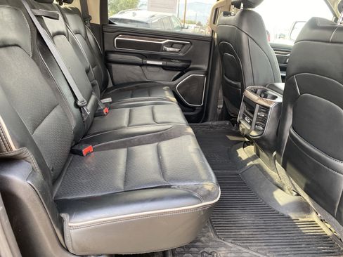 Used 2019 RAM 1500 Laramie AWD/4WD image 26
