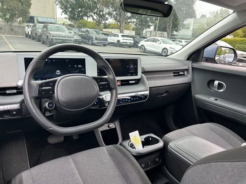 Used 2024 Hyundai Ioniq 5 SEL RWD image 7
